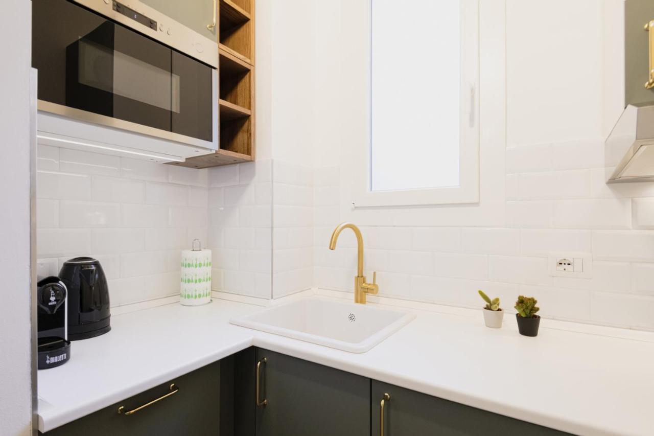 Easylife - Oasi Chic Pochi Passi Dai Navigli Apartman Milánó Kültér fotó