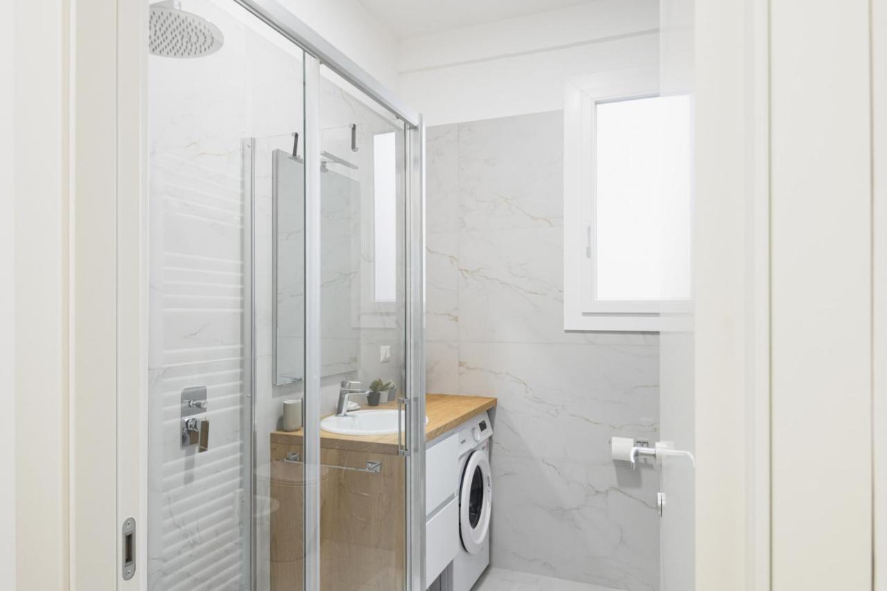 Easylife - Oasi Chic Pochi Passi Dai Navigli Apartman Milánó Kültér fotó
